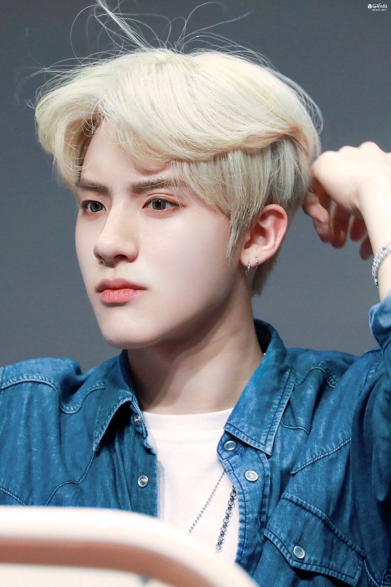 4EVER_TBZ's tweet photo. 쌍커풀 조아 https://t.co/bdTry2aSGg