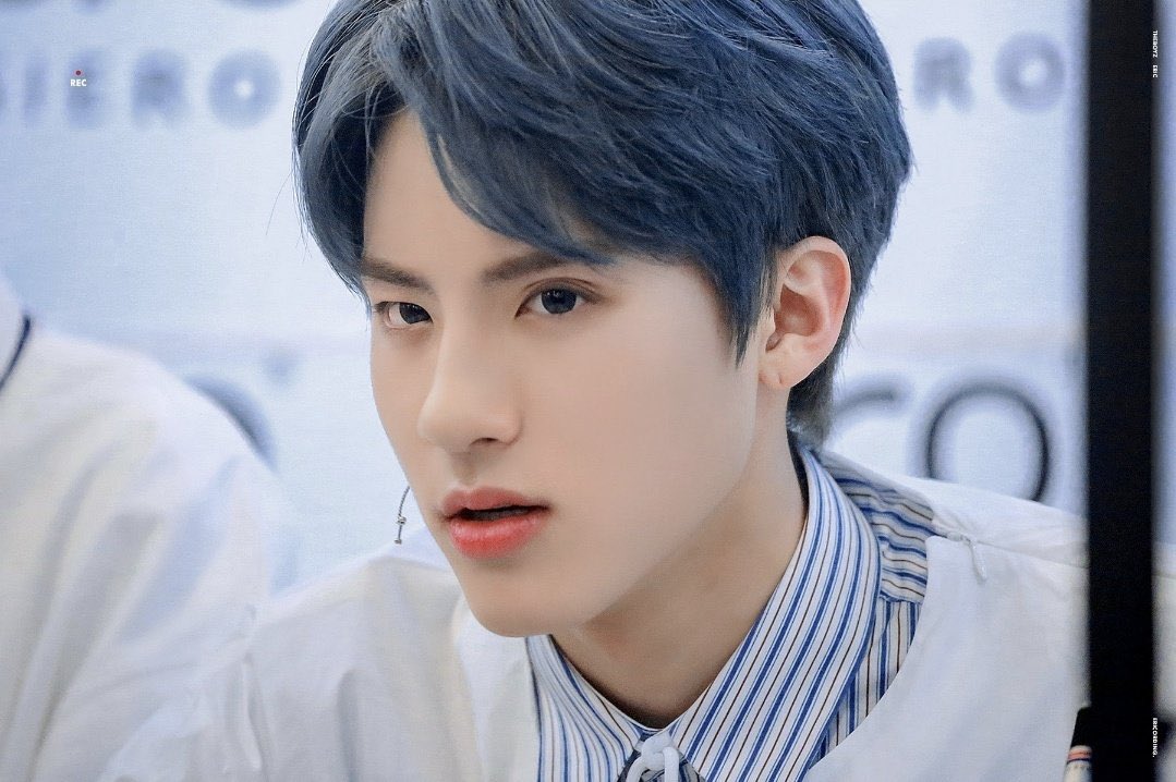 4EVER_TBZ's tweet photo. 쌍커풀 조아 https://t.co/bdTry2aSGg