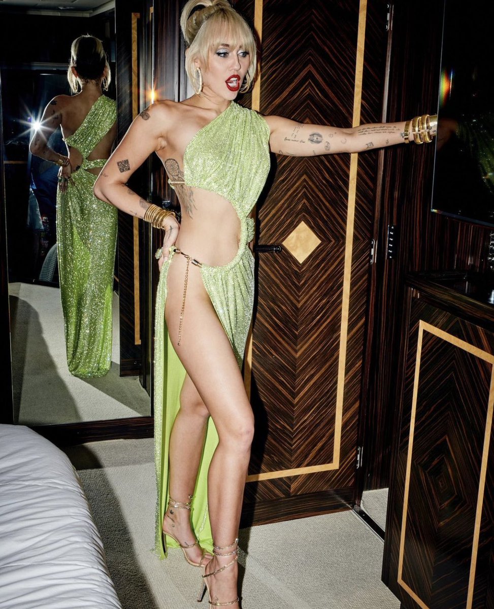 Miley Cyrus in green