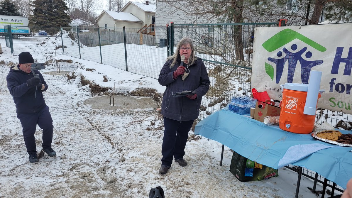 Scoop_68's tweet photo. .@HabitatSGB is breaking ground this morning  on its latest build in #Stayner https://t.co/kZNMF6hqLU
