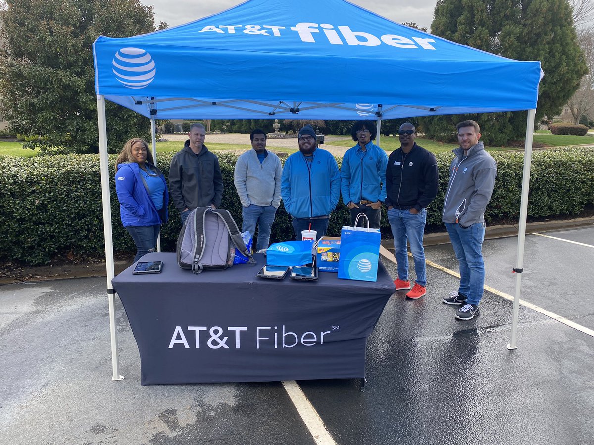 Out here making AT&amp;T FIBER KNOWN!! #att #attfiber #fiber #southeast <a href="/tiyanabeachum/">TIYANA.</a> <a href="/TheDakotaAaron/">Dakota</a> <a href="/GaddyRob24/">RobGaddy</a> <a href="/SoutheastStates/">Southeast States</a> <a href="/ATT/">AT&T</a>