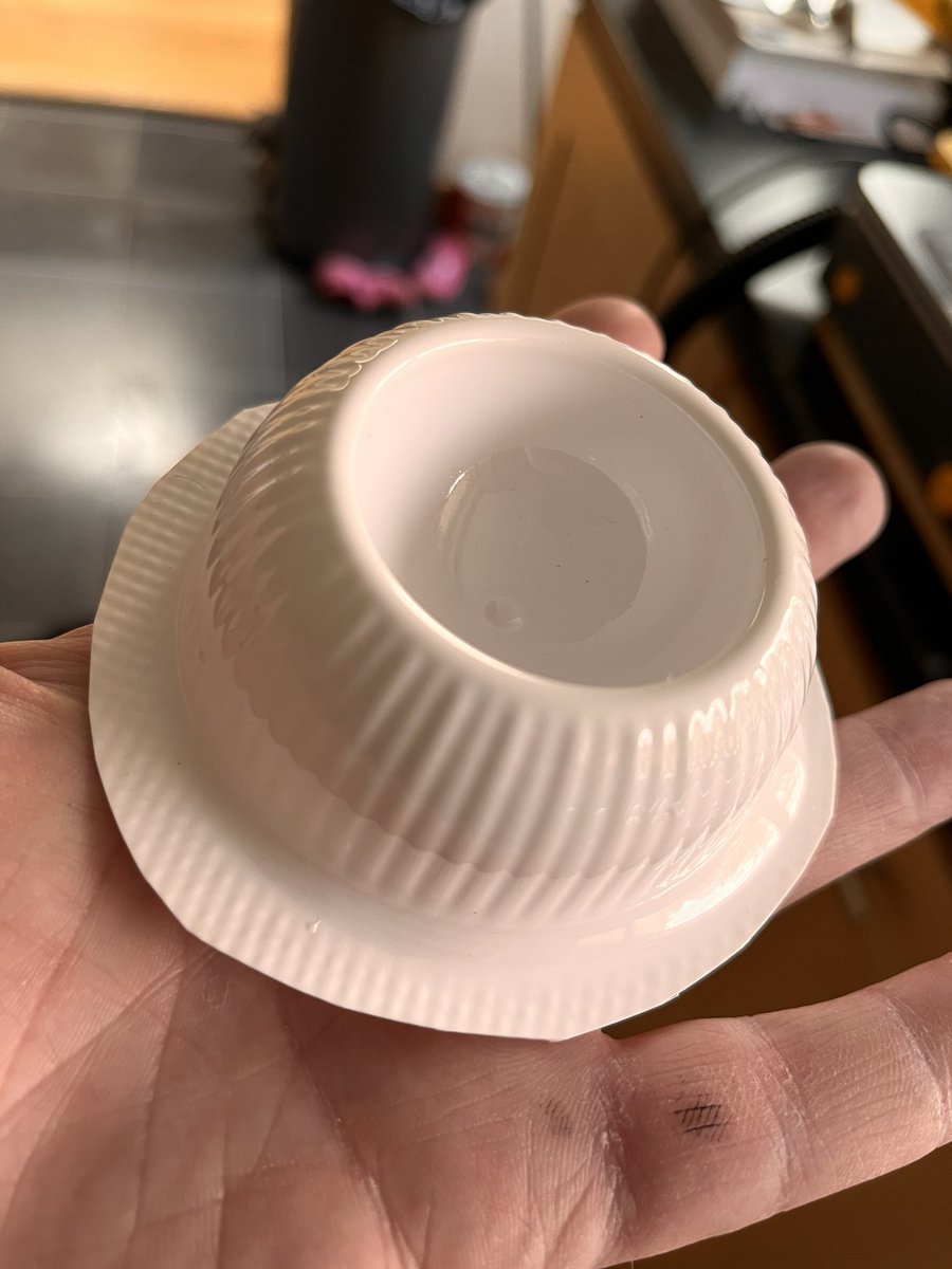 kerry_truman's tweet photo. as with most #vacformers be mindful of the mould moving as you bring the material down when forming.. or maybe be less eager to fill the bed.. make sure the Henry is switched to โHIGHโ mode.. but the online power to the vacuum is great and makes things easy..!? #MaykuFormbox ๐๐ https://t.co/Dji8rsyorG