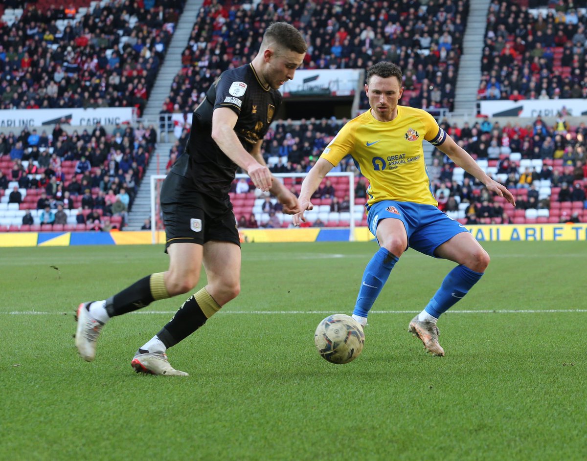 KitCrimes's tweet photo. Sunderland are wearing their yellow/blue kit at home to Crewe today. 🇺🇦
They'll be signed by the players and auctioned, with funds raised donated to the DEC Ukraine Humanitarian Appeal. #SUNCRE https://t.co/vI9DZt95rJ