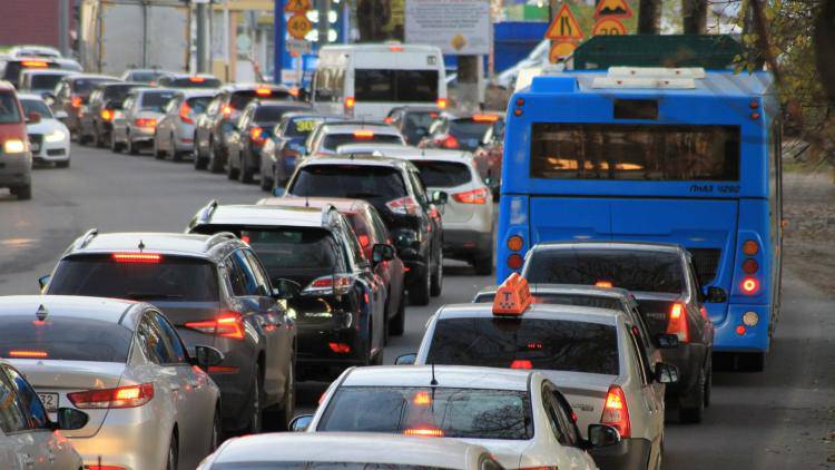 zazoomblog's tweet image. Autovelox: non serve solo per controllare la velocità delle vetture - #Autovelox: #serve #controllare zazoom.it/2022-03-12/aut…