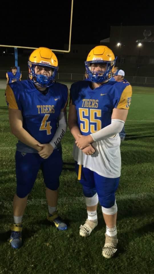 citizentribune.com/sports/nationa… Congratulations <a href="/LaytonDavis4/">Layton Davis</a> Honorable Mention AP All State D-Line!!