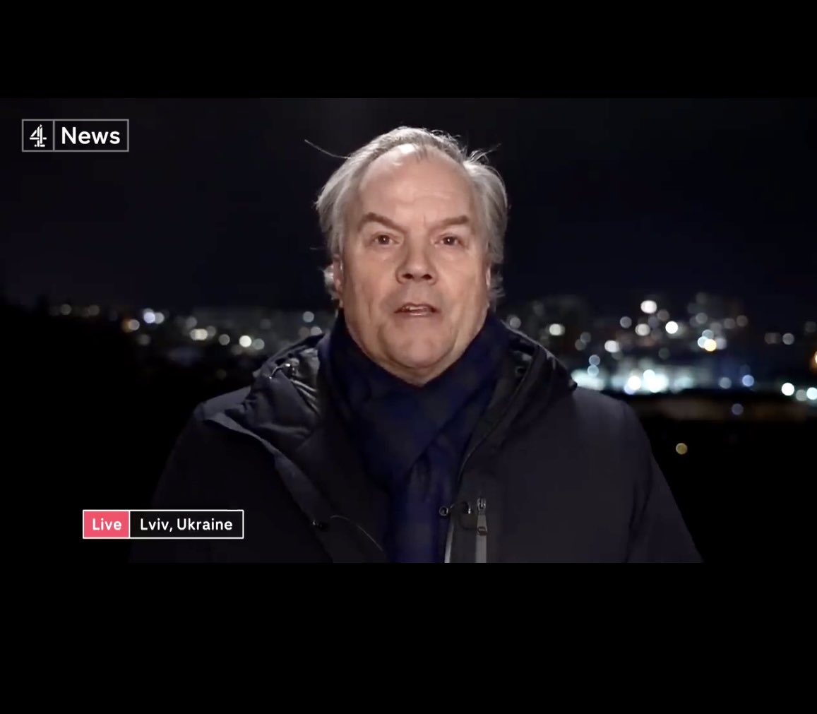 esmewren's tweet photo. Tonight @mattfrei, prod @MillyTeasdale &amp; camera @topshoulder presented their final show after a month of exemplary reporting in Ukraine. Their storytelling has captured both the horror and humanity, giving the audience the best analysis &amp; insight. A huge credit to @Channel4News https://t.co/sTpohxp6r8
