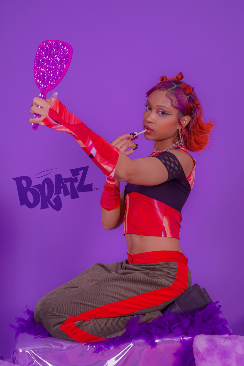 zivvibeam's tweet photo. Really bodied this Bratz photoshoot https://t.co/wLH6F1dUYi