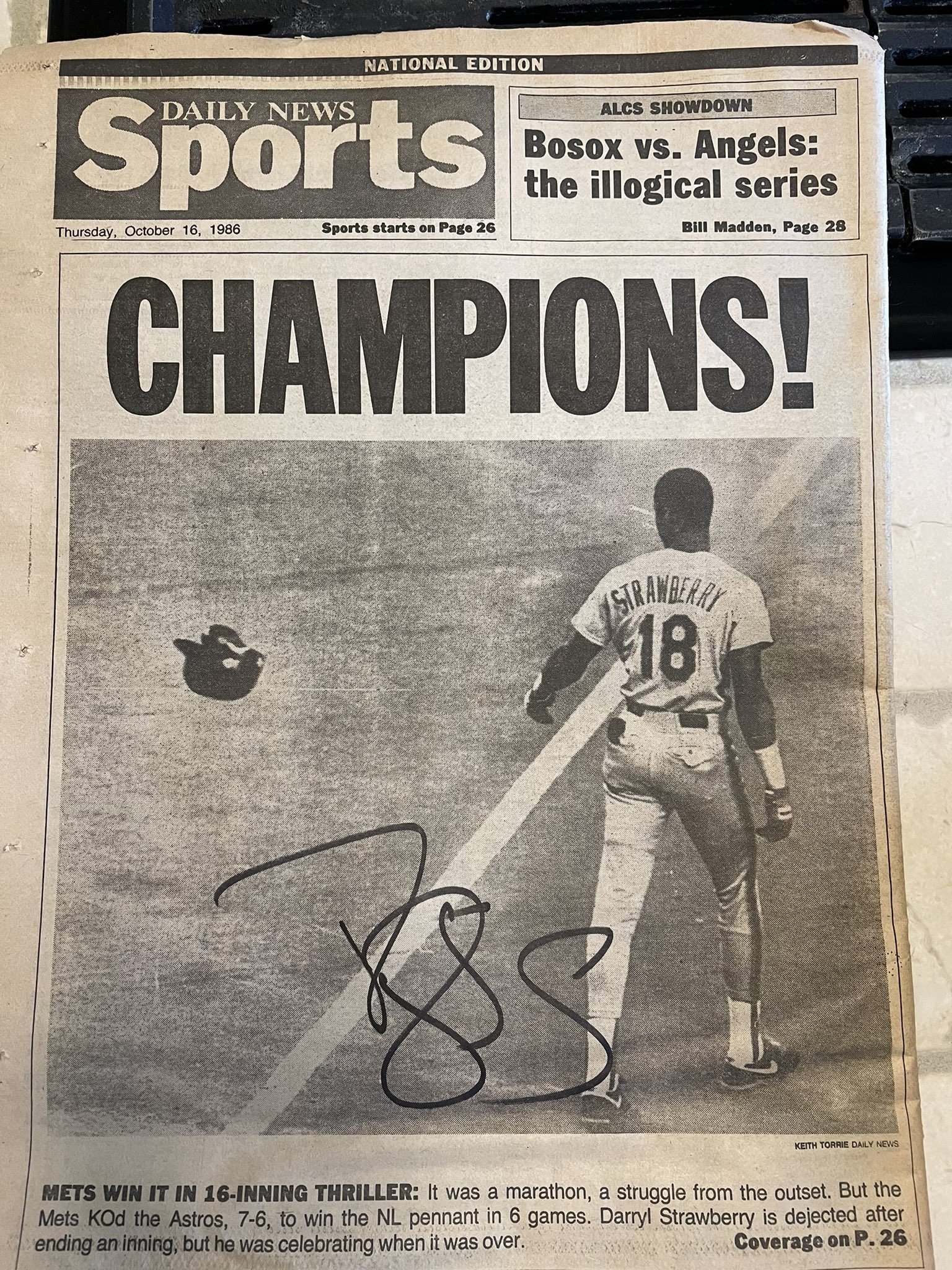 Happy Birthday to 86 World Series Champ, 83 Rookie of the Year and Met Hall of Famer. Darryl Strawberry.  