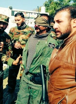 umarram73438567's tweet photo. Hope so #indians you guys remember this man 😂.
I think It's a part of your army🤔
#IndianArmy https://t.co/CSHNfXUCjs