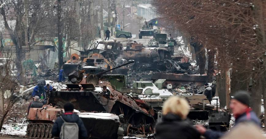JamesGRickards's tweet photo. Zelensky could have prevented a war by agreeing not to join NATO. Putin won't stop the war until he does. So we have two non-NATO members fighting a war over...NATO. Both have blood on their hands. Above all this is a colossal failure of U.S. foreign policy. Blindness all around. https://t.co/b29mKLK2hp
