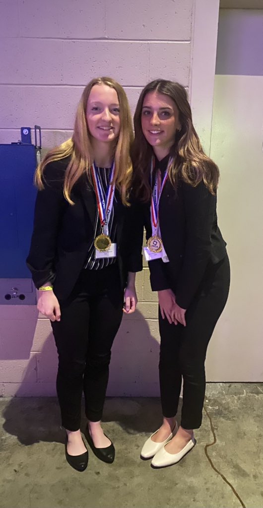 Nipmuc DECA 2022 winners 👏