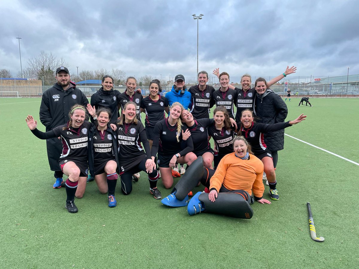 #delayedtweet looking back on 3 points and 3-2 win at #fortressbrentcross against <a href="/Barnes_Hockey/">Barnes Hockey Club</a> W2s #allsmiles #londonhockey #whhc