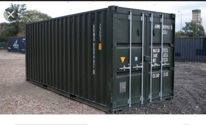 tankiso_matanka's tweet photo. We pray that one day God provides us with a shipping containers to keep our stuff safe🙏 https://t.co/iQphpw47y2