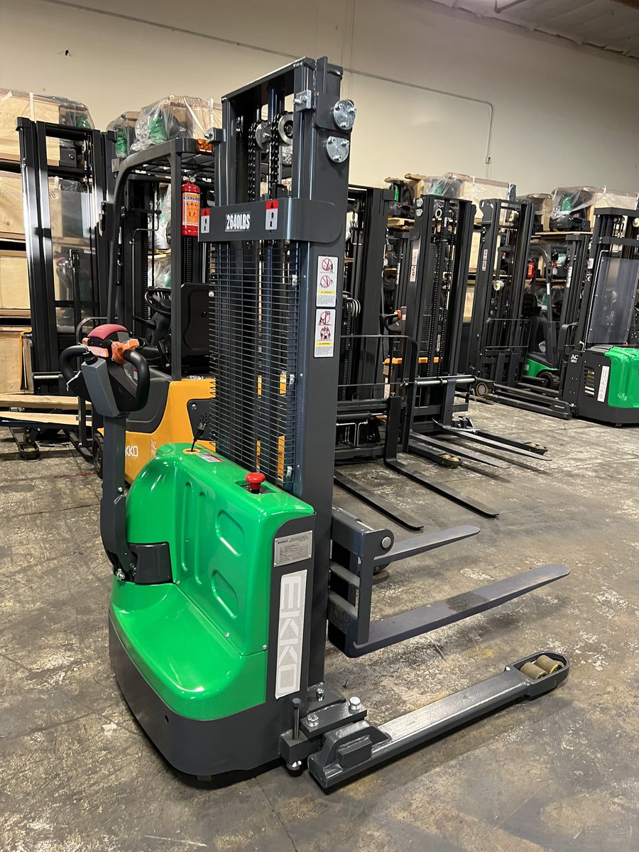 EKKOlifts's tweet photo. #EB12E-98Li Series Lithium Walkie Straddle Stackers. 2640 cap, 98’’ Lift Height. 24V/50Ah Lithium-iron Battery, Curtis Controller, On-Board Charger, 45’’Forks. For more info, visit: https://t.co/WHEJyJileT | 877-232-6517 | info@ekkolifts.com #ekkolifts #forklifts #lifttrucks https://t.co/QppZmrSh51