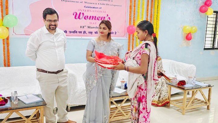 nishabhavar's tweet photo. i Believe 365 days of the year should be celebrated as womens day respect women equally right to live free from violence and discrimination; to enjoy the highest attainable standard of physical and mental health ,to be educated and to earn an equal wage. https://t.co/yNRM3h98gY