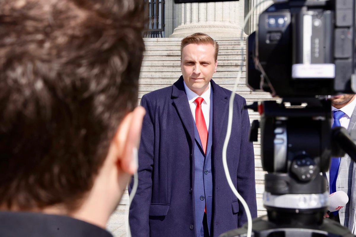 Nils Fiechter tweet media