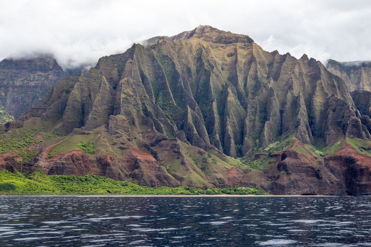 KalalauTrail's tweet photo. As of March 15, 2022, all camping reservations for The Kalalau Trail will be available 90 days in advance, rather than the current 30 days. #kalalau #kalalautrail #kauaicamping #kauai #hiking #hawaii #napalicoast #haenastatepark https://t.co/pN3R0hV2YS