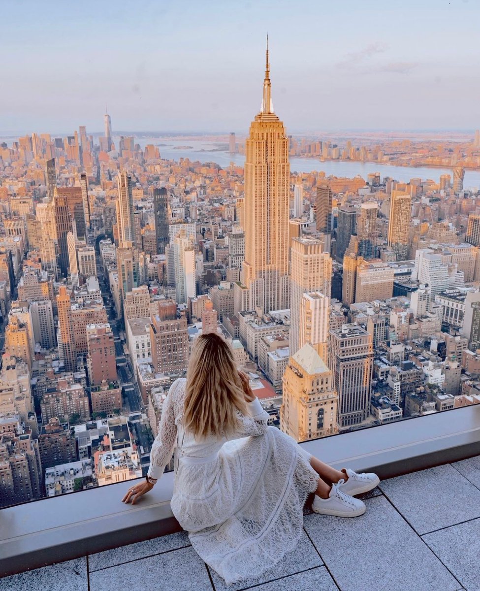 New York dreaming with @katiedreamcatcher!

Take in breathtaking views of Manhattan and beyond at <a href="/summitov/">SUMMIT One Vanderbilt</a>.

#UnaTravel #bestviews #nycskyline