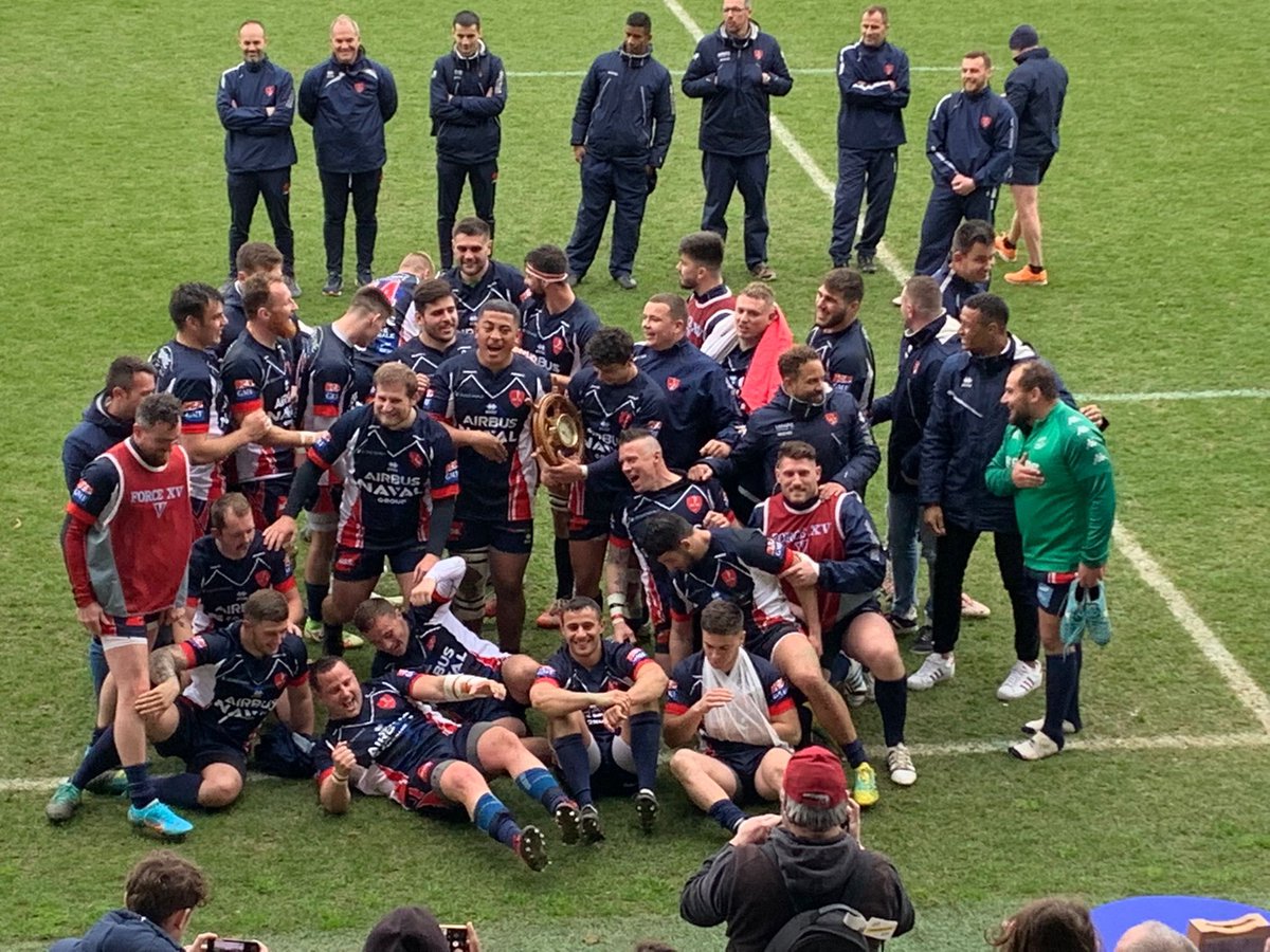 CEMM_FR's tweet photo. 🏈Le rugby club de la @MarineNationale 🇫🇷 a remporté le crunch contre la @RoyalNavy @RoyalNavyRL 🇬🇧 cet après midi à Vannes, avec un score de 3️⃣3️⃣ à 7️⃣. L'équipe féminine avait ouvert la voie de la victoire avec un score de 3️⃣4️⃣ à 7️⃣. Belle démonstration de combat en équipage ! https://t.co/ntG5vH8p9A