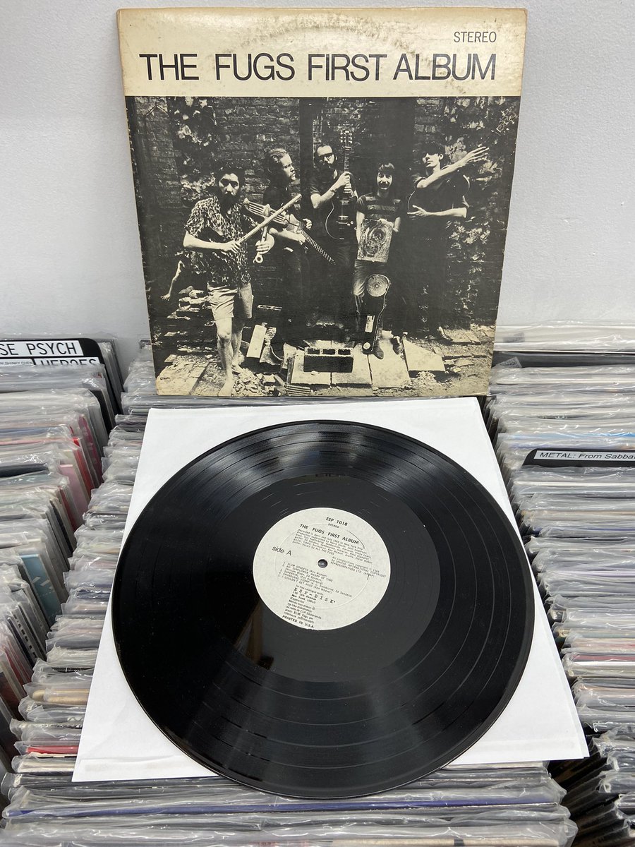 RecordGrouch's tweet photo. Used-In: OG First #fugs #espdisk #edsanders #tulikupferberg #edsanders #harrysmith 1965!!! #boobsalot #williamblake #swineburne https://t.co/loi22K3MGn