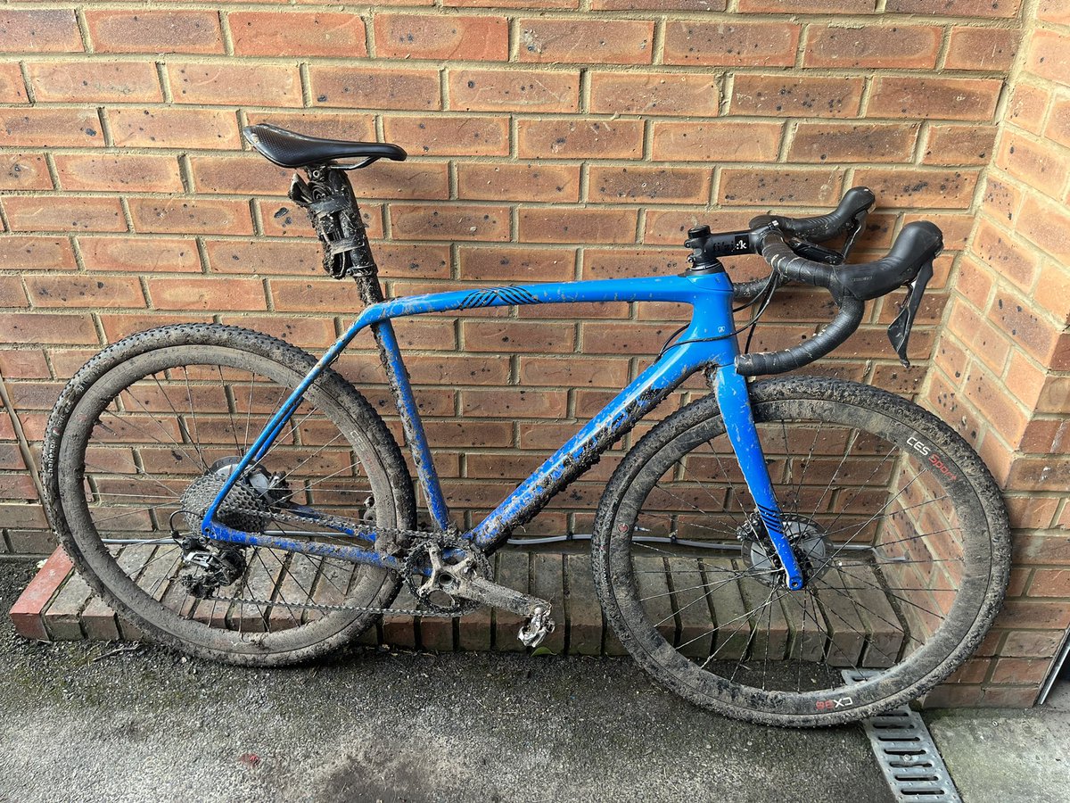 stu05b's tweet photo. Having fun in the mud👌🏽 https://t.co/oZfCHUrWXa