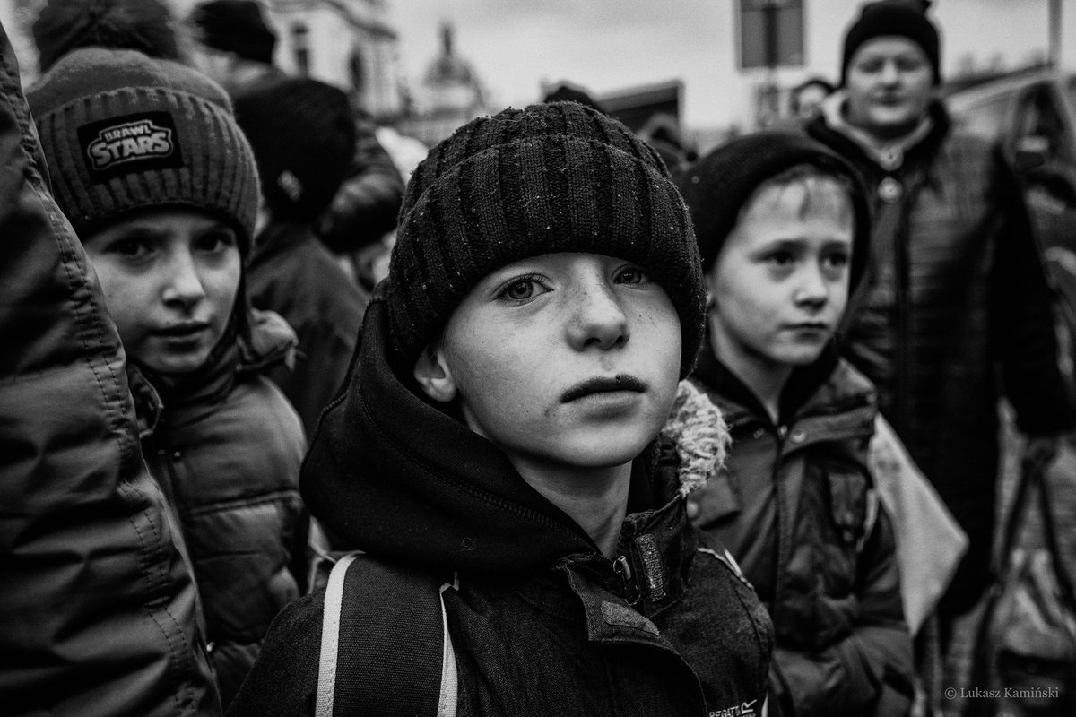 ChearyMel's tweet photo. There are around 170,000 Ukrainians children in orphanages and state care who have no  family to save them. Alliance4Children Ukraine is working to evacuate them from combat zones. visit: https://t.co/ZPrAj5ucNn #ukraineschildren #keepchildrensafe #ukraineevacuation #savechildren https://t.co/6rCzZFiv7u