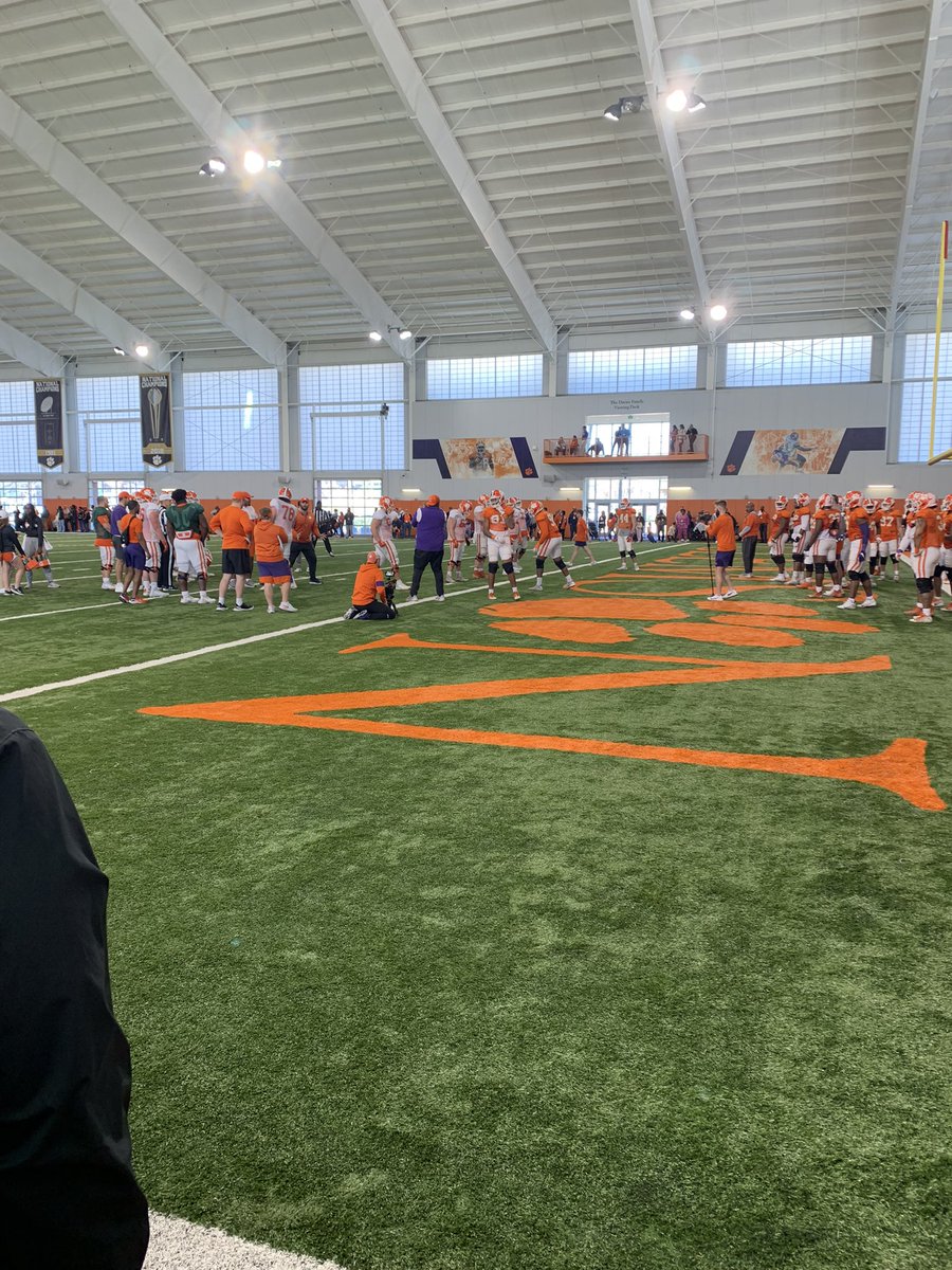 PringleKam's tweet image. 🐅📍 #springpractice