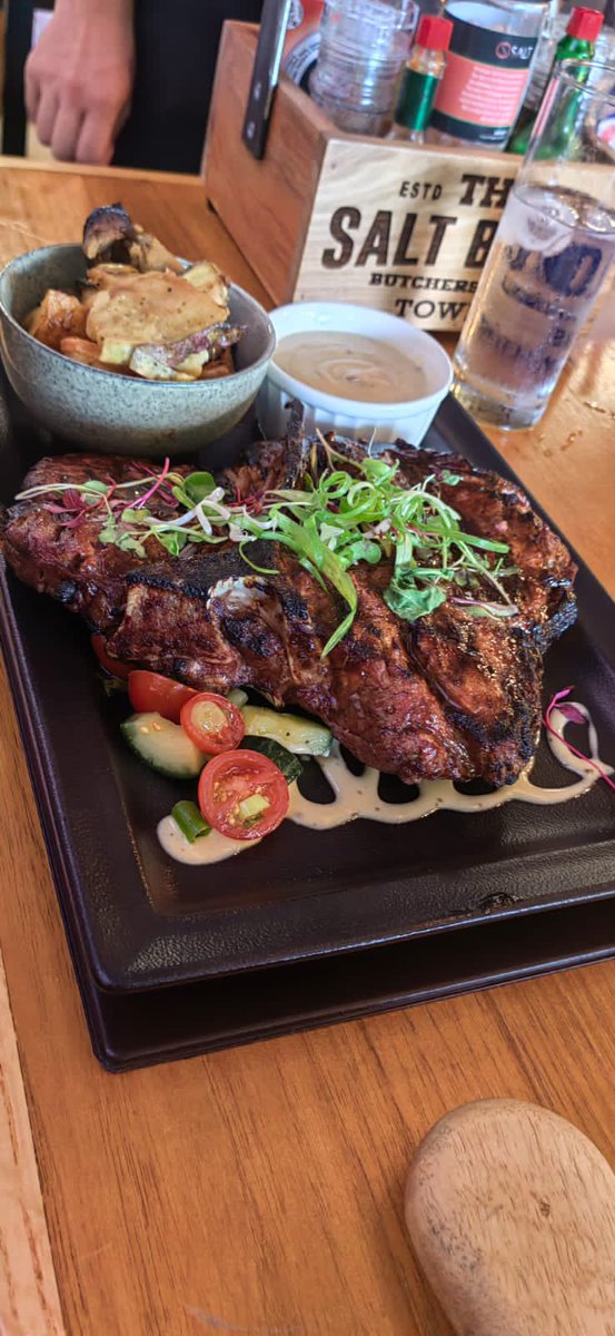 ChoaneFidel's tweet photo. Izinja ze game! #TheSaltBlock 🥩 https://t.co/94fqIIWZ6i