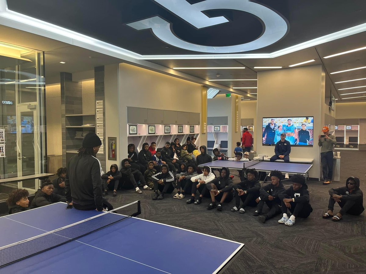 realmilesbrooks's tweet image. Aim to Inspire before you Expire. @9FiguresCEO