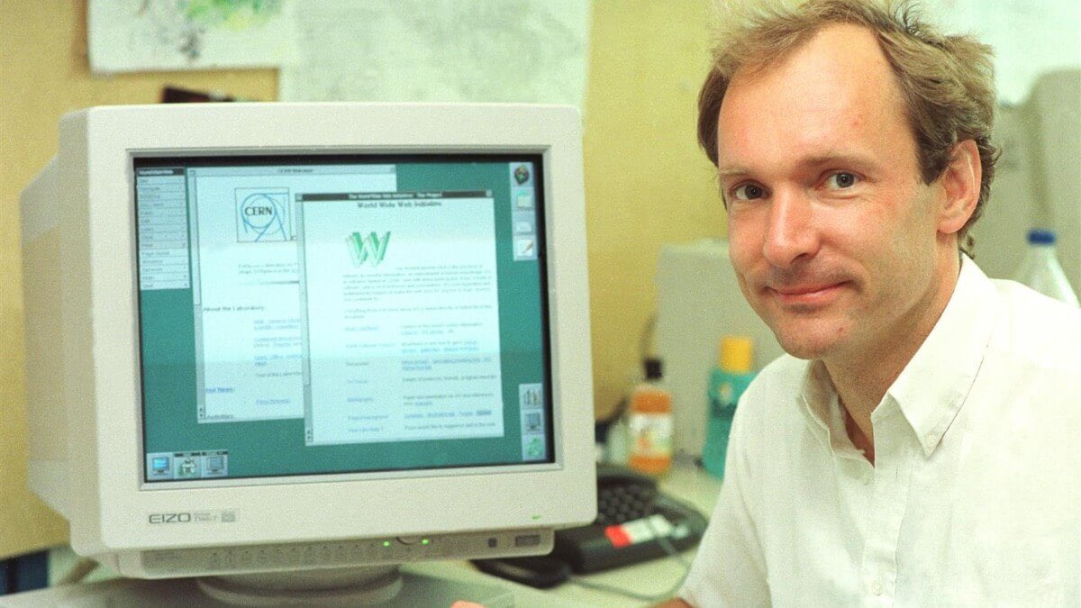 Tim Berners-Lee proposed a hypertext system that would sit atop the internet #OTD in 1989, and now we all live in it. So happy 33rd birthday to [sweeps arm in grand gesture, revealing this Hieronymus Bosch tableau of the damned] the web.
Image: Tim Berners-Lee / CERN