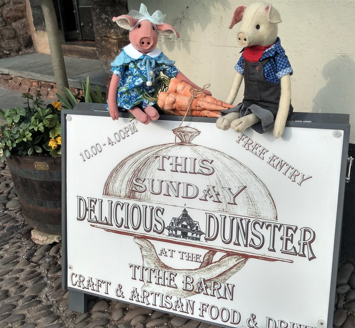 DunsterTithe's tweet photo. It's #deliciousdunster at #Dunster Tithe Barn this Sunday, 13th March. If you can't make it, there's a whole host of further fairs, events and markets all upcoming in the medieval heart of our village. @visitexmoor @visitsomersetuk @LoveMinehead @DiscoverPorlock @dunsterofficial https://t.co/XsNRoX7z28