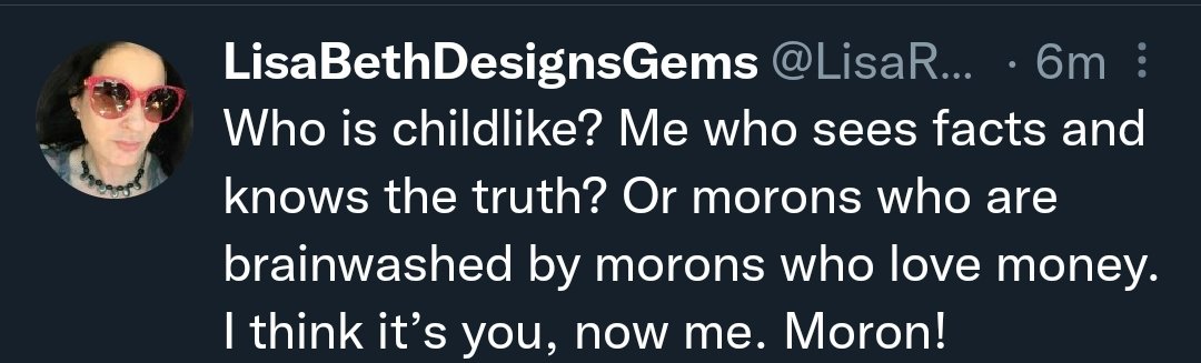 hippojuicefilm's tweet photo. Keep in mind I made one comment and she is absolutely spiraling in my notifications. https://t.co/qjTKNe8k8X