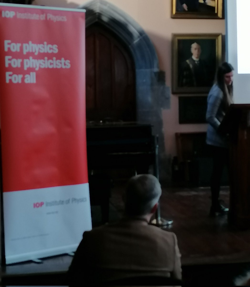 IOP_Ireland's tweet photo. Some of the other Rosse finalists presenting to #IOPSpring concludes our talks. On to the reception, entertainment from @sassyscience_, dinner and to reveal 2022 Rosse winner. https://t.co/cgFaMzeXNs