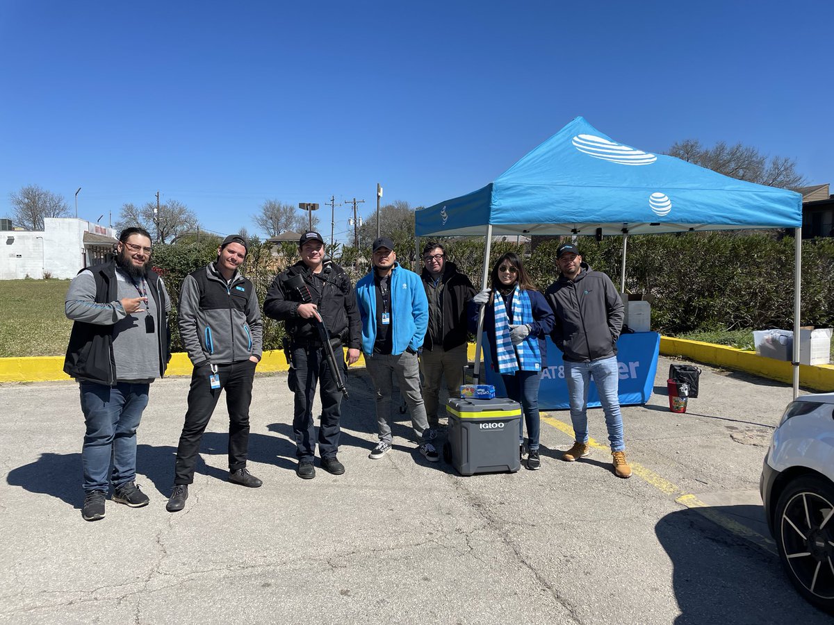 Fiber Hunters hunting fiber🪓🌐 #attfiber #att <a href="/Soto_STX/">Michael Soto</a> <a href="/kirsten_peavey/">Kirsten Peavey</a> <a href="/PhillipWagstaf/">Phillip Wagstaff</a> <a href="/ChrisATTFiber/">Christian Medina</a> <a href="/Van_ATTFiber/">Vanessa Tran</a> <a href="/StxFiber/">IHX Fiber Hunters</a> <a href="/STXSpeedsetters/">STX Speedsetters</a> HYPER-GIG 🔥