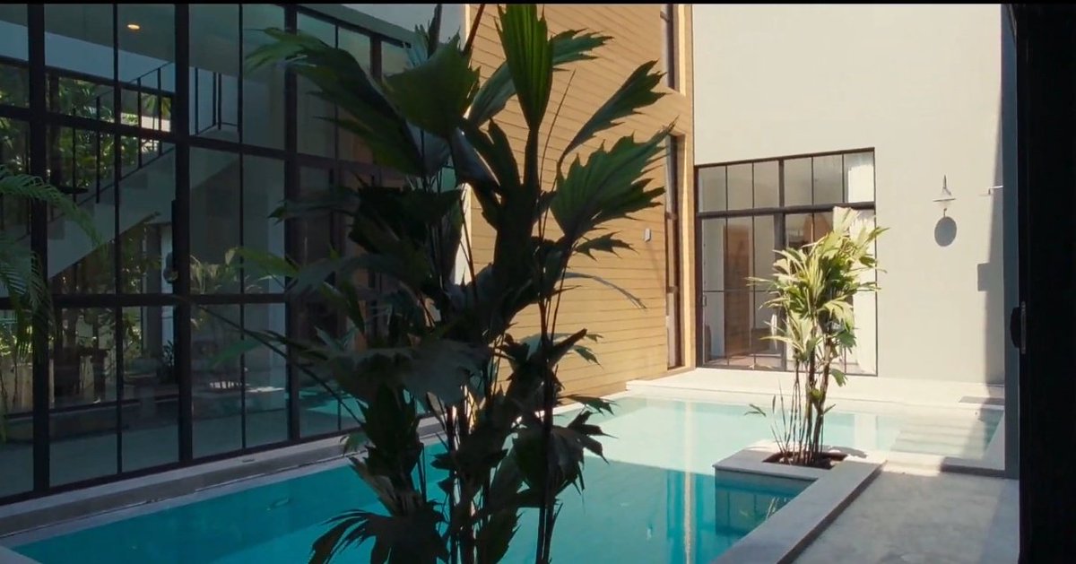 UrFujoshiSister's tweet photo. A lil bit of house tour of Hia Lian's House~

This the most beautiful house I've seen in BL series ✨ #CutiePieEP4 https://t.co/szxeMmUOGe