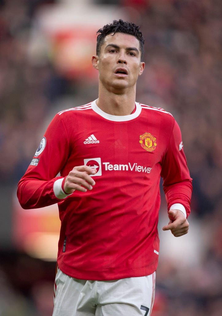 futtmais's tweet photo. O maior artilheiro em jogos oficiais. 805 gols. Tem que respeitar. https://t.co/E9P63r7cSy
