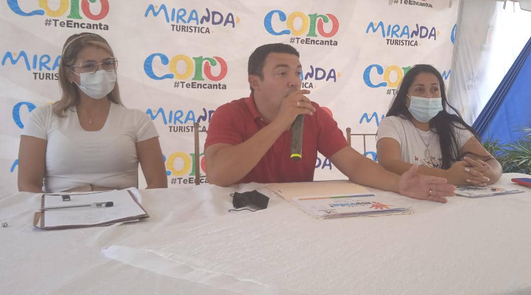 #AHORA 📢 El alcalde del #municipioMiranda, Henry Hernández, anunció que, a partir de este lunes #14mar, se incorporan 4 camiones compactadores para las diferentes rutas del #aseourbano en #Coro. <a href="/HenryH_/">Henry Hernandez</a>