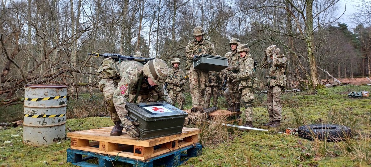 TJCGarnier's tweet photo. Good to see our #CCF team getting stuck in to the Military Skills competition at Longmoor today #PangCollTeamwork #PangCollLeadership #PangCollCCF https://t.co/Y1VY53kDAB