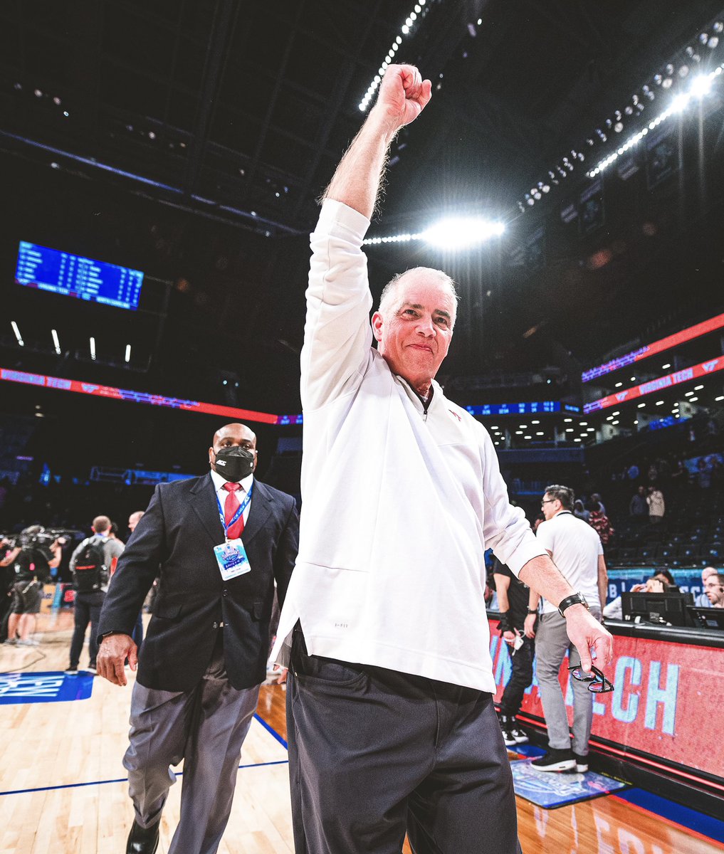 HokiesMBB's tweet photo. This is Coach Young’s 6th conference tourney championship game appearance as a head coach.

He won the previous five at Wofford 🤯💯

🏆 2010
🏆 2011
🏆 2014
🏆 2015
🏆 2019
👀 2022 https://t.co/svhEUJa45b