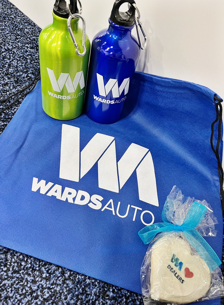 WardsAuto's tweet photo. Day 2 of @NADAExpo! Start your morning with a sweet treat on us! Stop by and see us at booth 1706W. https://t.co/P6ewQpbVV5