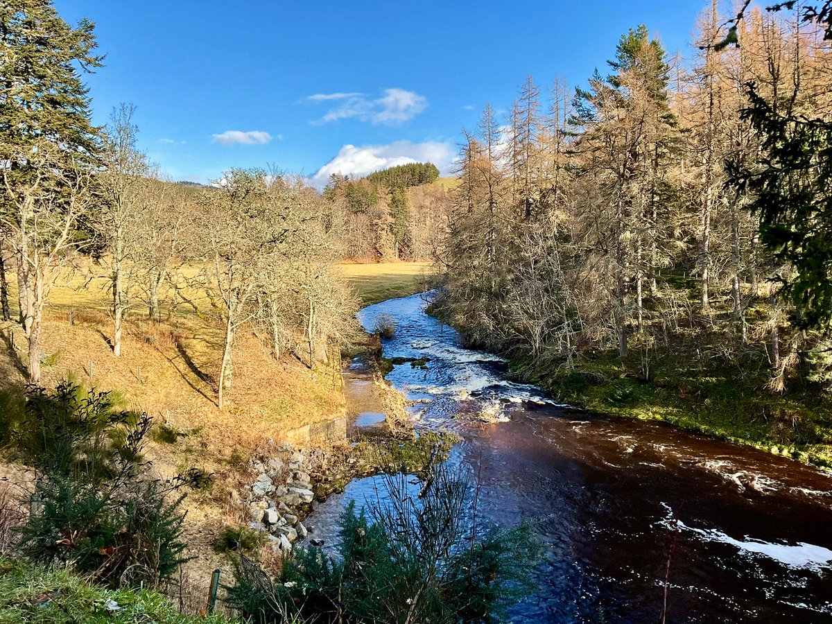 TheMackWalks's tweet photo. Today, Strathdon💙 #walking #hiking #RiverDon #PoldullieBridge #strathdon #bellabeg #aberdeenshire #visitabdn https://t.co/GtPfDYIbAP