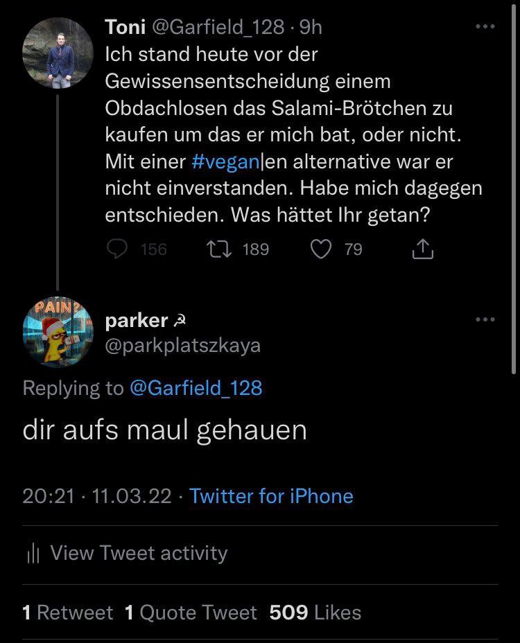 killemup's tweet photo. Immer diese oberschlauen Richtigmacher mit Ihren ‚erzieherischen Maßnahmen‘. Als ob die die besseren Menschen wären. Mich peitscht der Ekel! #Salamibrötchen #blockwart #egoist #FreeDummDay https://t.co/L5HbiAsDZX