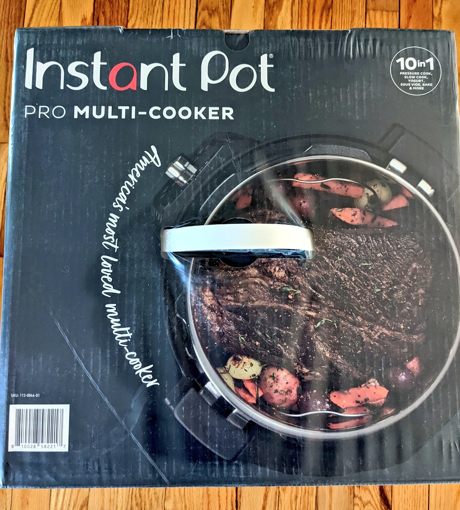 AristaJade512's tweet photo. Finally decided to get an Instant Pot. This thing is no joke.
Do they make stickers for it like they do Roombas? I feel like it's going to be a big part of the family.
#SoShiny #NeedRecipes #InstantPotNewbie #PressureCookerFails https://t.co/PFl4JEB8gM