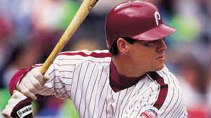 ShenkLarry's tweet photo. 🎂ALUMNI BIRTHDAY: OF Dale Murphy, 66 candles. Spent 18 years in the majors, including wearing a Phillies uniform, 1990-91-92.  #3 entire career. One of the finest gentlemen to ever grace the game.  #phillies https://t.co/k3GNKgyqgd