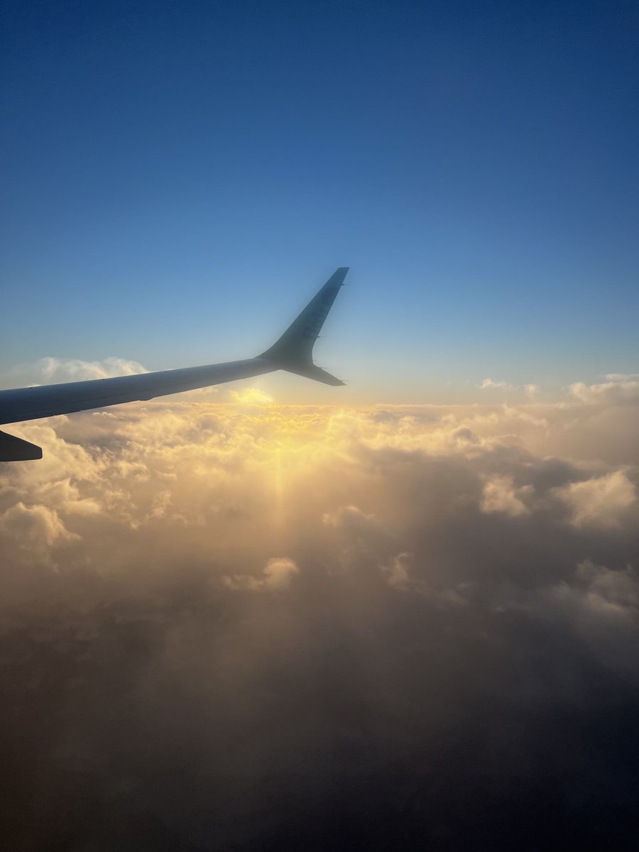 SusanSinnott's tweet photo. ⁦@FlairAirlines⁩ great flight from ⁦@yxxairport⁩ to @yyzairport today   Amazing crew onboard and at the gate. My first time with your airline and it won’t be the last! 😀✈️ https://t.co/vF1hzTdqo5