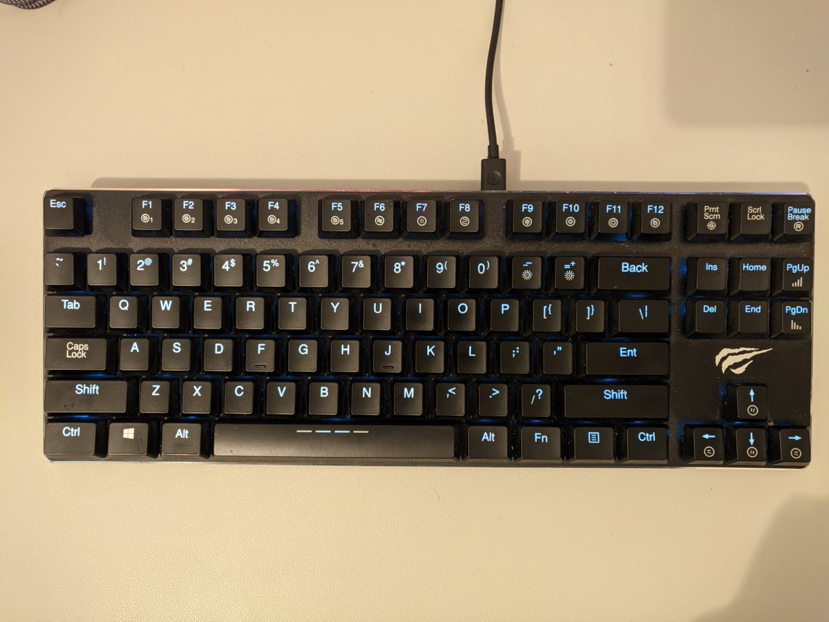 nmouqtadi's tweet photo. @LinusTech @MKeyboards cheap and usable mechanical keyboard HV-KB390L https://t.co/Dtd7W9tstN