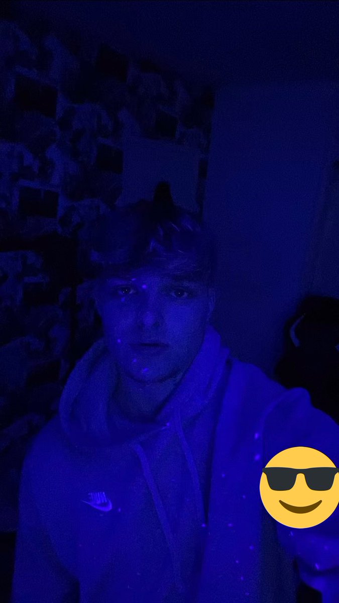urGFLovesMyCock's tweet photo. Sex with LEDs is top quality https://t.co/a5xnyGEu4W