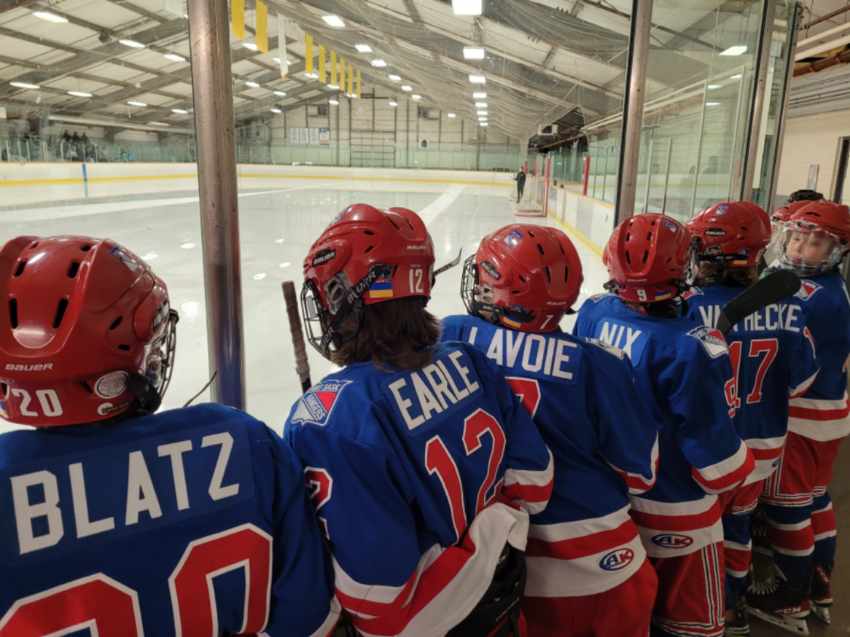 fort_u11aa's tweet photo. Thanks Fort Signs for the Ukraine flags for their helmets! #redbuckets https://t.co/4SMSPBIriS