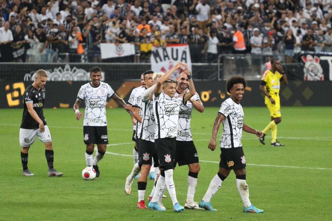 Timão massacra Ponte Preta, faz 5 a 0 e vence a primeira sob comando de Vitor Pereira