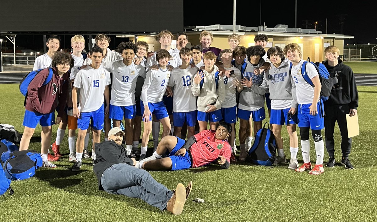 ⚡️JVA Final District Game👉 Score Update⚡️ 
JVA completed their season today undefeated! 
👏Well done boys!!👏

Trojans2⃣-1⃣McCallum
⚽️+🅰️<a href="/LukeReuter5/">Luke Reuter</a>
⚽️ #1 Mills 
🅰️#8 Marcum
🥅🥅#30 Alcudia
🥅#00 Beevers

<a href="/AT_Athletics/">Austin Anderson Trojans Athletics</a> <a href="/ThomasJonesAAS/">Thomas Jones</a>